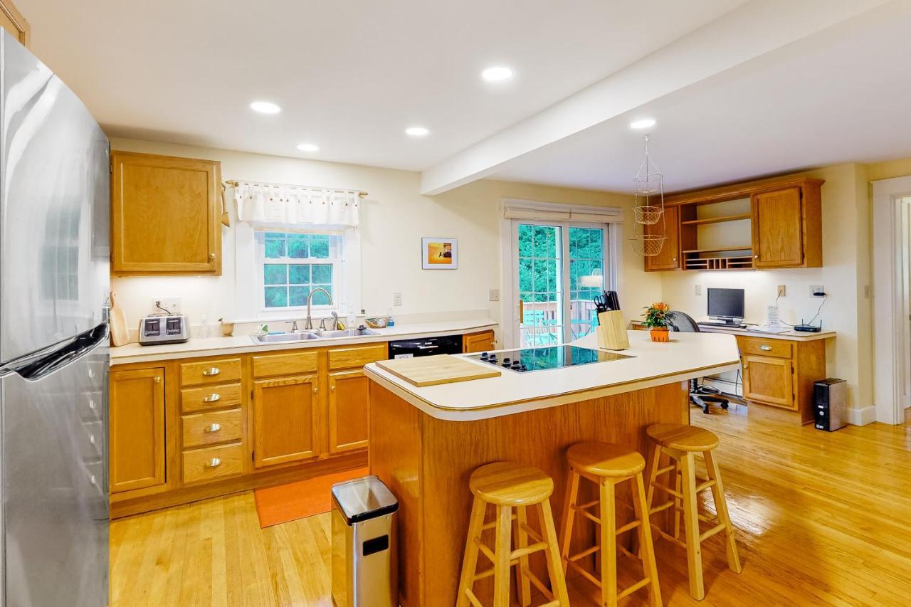 Cape Me Away Villa Gilford Ngoại thất bức ảnh